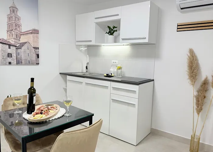 Imperium Iv - With Terrace